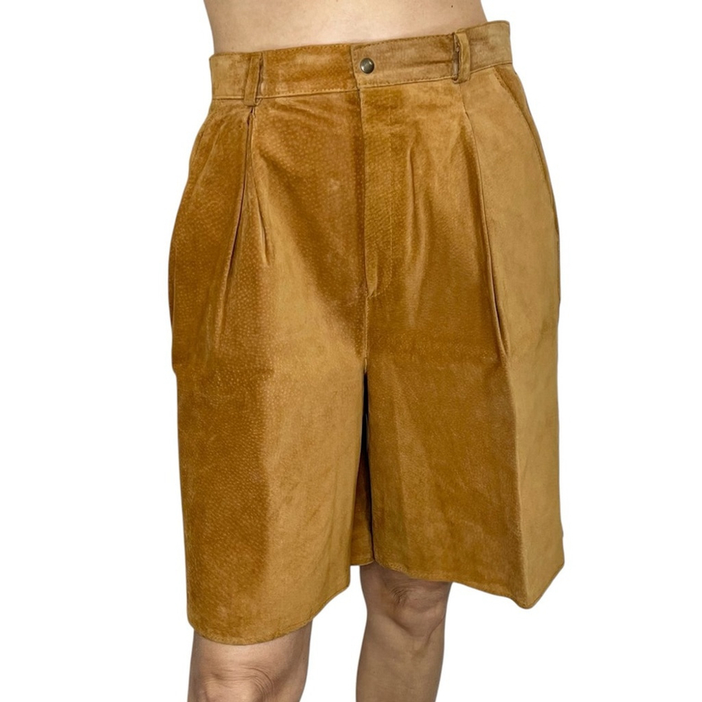 Vintage 90s Canadian made camel tan suede leather pleated wide leg knee shorts 9